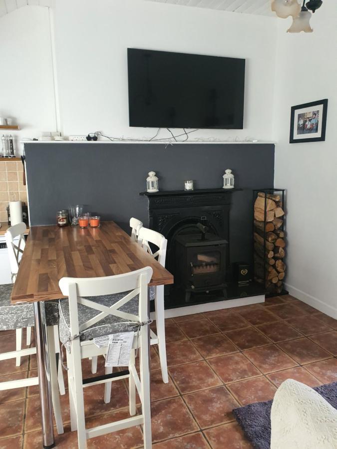 The Speak Easy Cottage Multyfarnham -Two Bedroom Extérieur photo